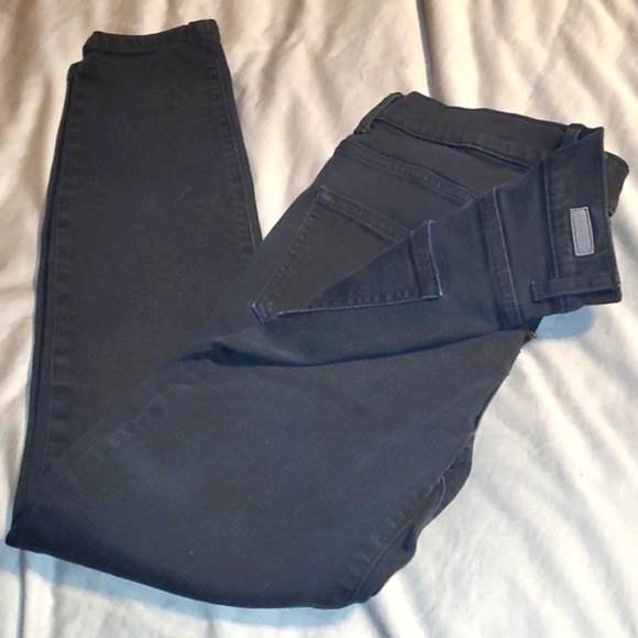 Sneakpeak High Rise Jeans - Picture 3 of 12